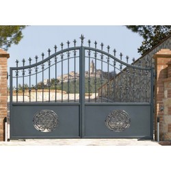 Aluminium gates vs stainless steel gates