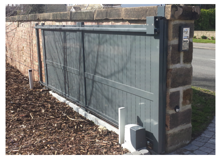 Sliding gate automation